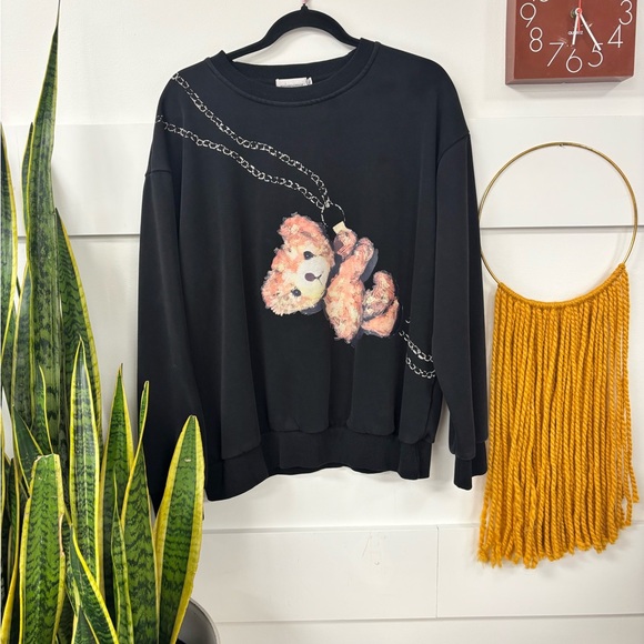 Kubwawa Tops - Black Sweatshirt with Teddy Bear Design